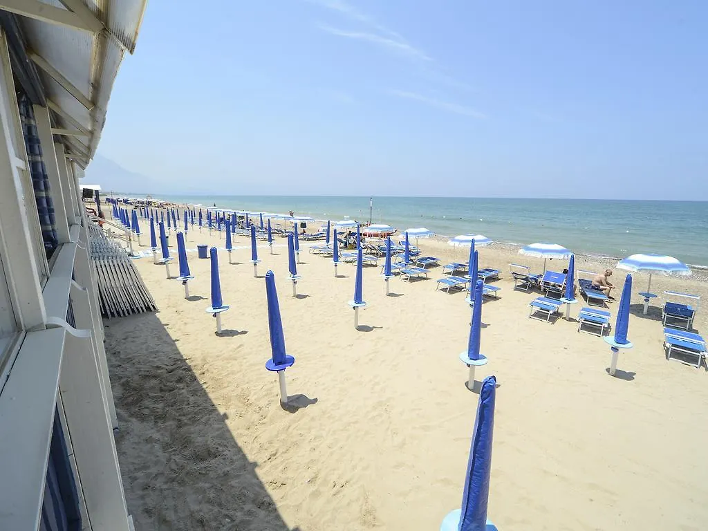 Gelso Bianco Apartments Campofelice Di Roccella