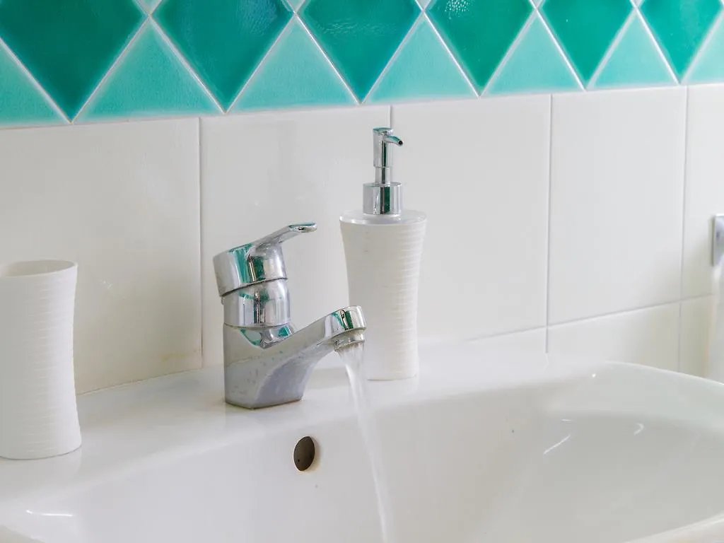 Gelso Bianco Apartments Кампофеличе-ди-Роччелла 0*,